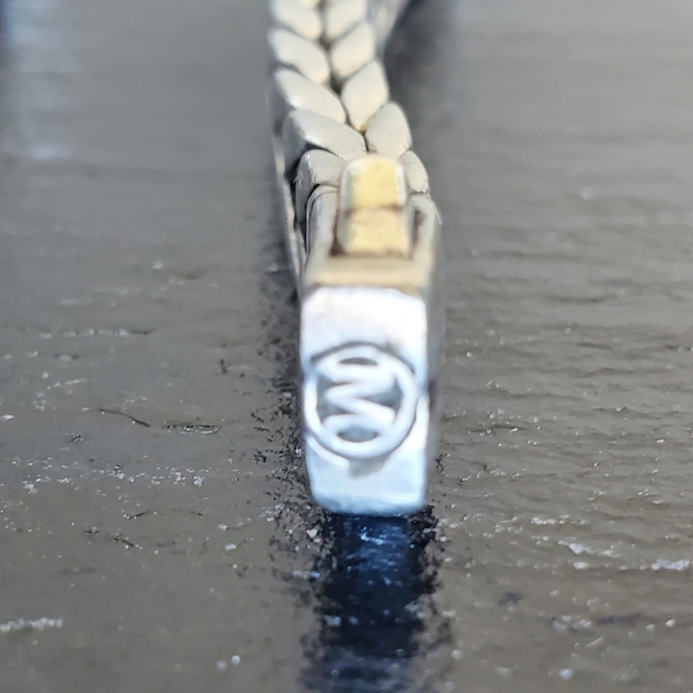 John Hardy SS & Black Sapphire Bracelet - Picture 4 of 15